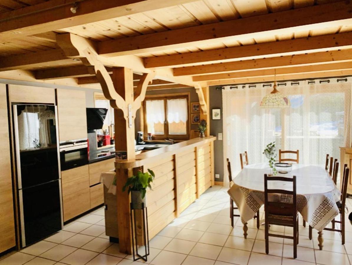 Apartment In Morzine - Ski In - Sleeps 6 Buitenkant foto